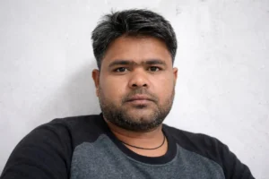 बार-बार होटल में बुलाता था मामा,संबंध बनाते समय…धर्म जानकर उड़े लोगो के होश।